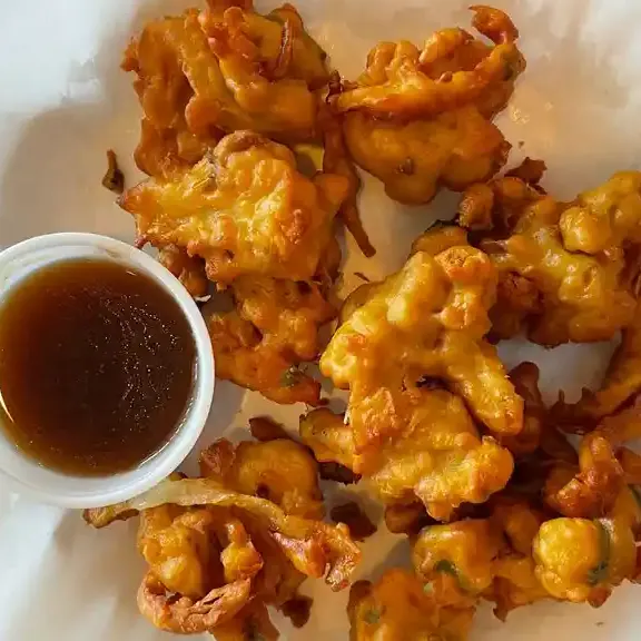 Everest Café | Nepalese & Indian Cuisine in Glendale, WI (5)