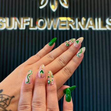 Sunflower nails in Greenville, SC (6)