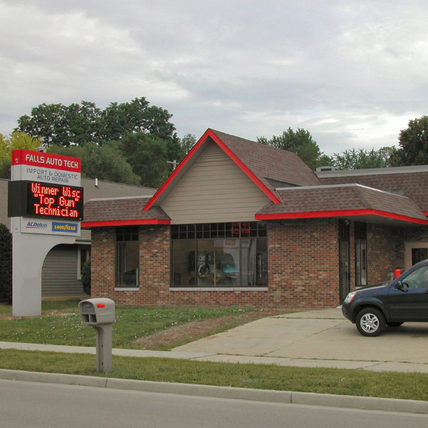 Falls Auto Tech in Menomonee Falls, WI (3)