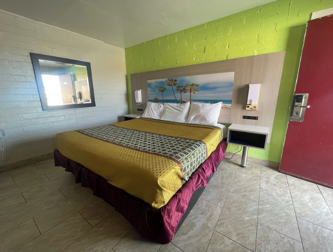 Black Horse Motel in Apple Valley, CA (3)