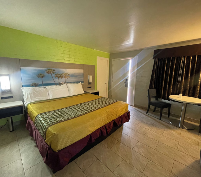 Black Horse Motel in Apple Valley, CA (5)