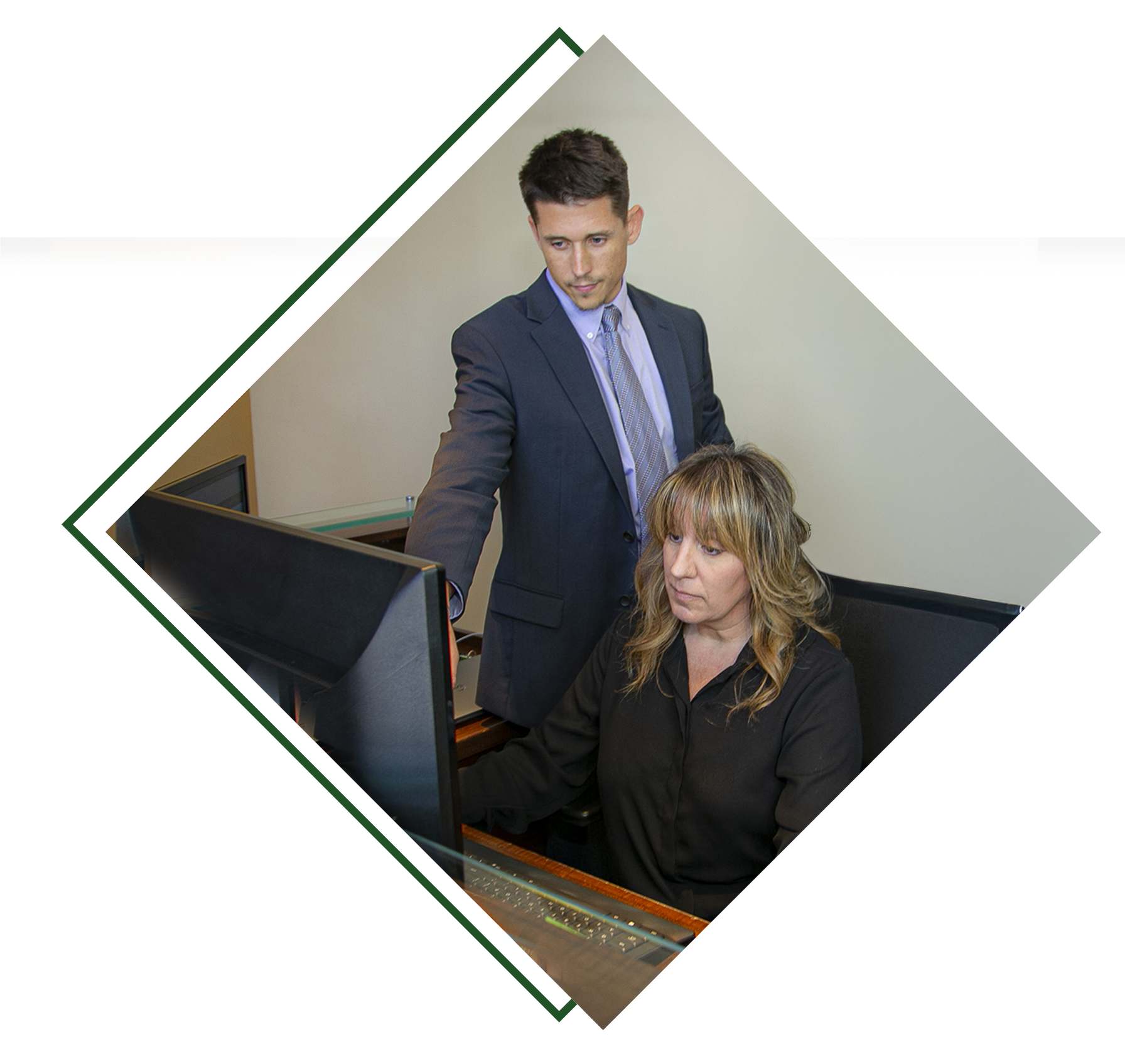Vernon Litigation Group in Naples, FL