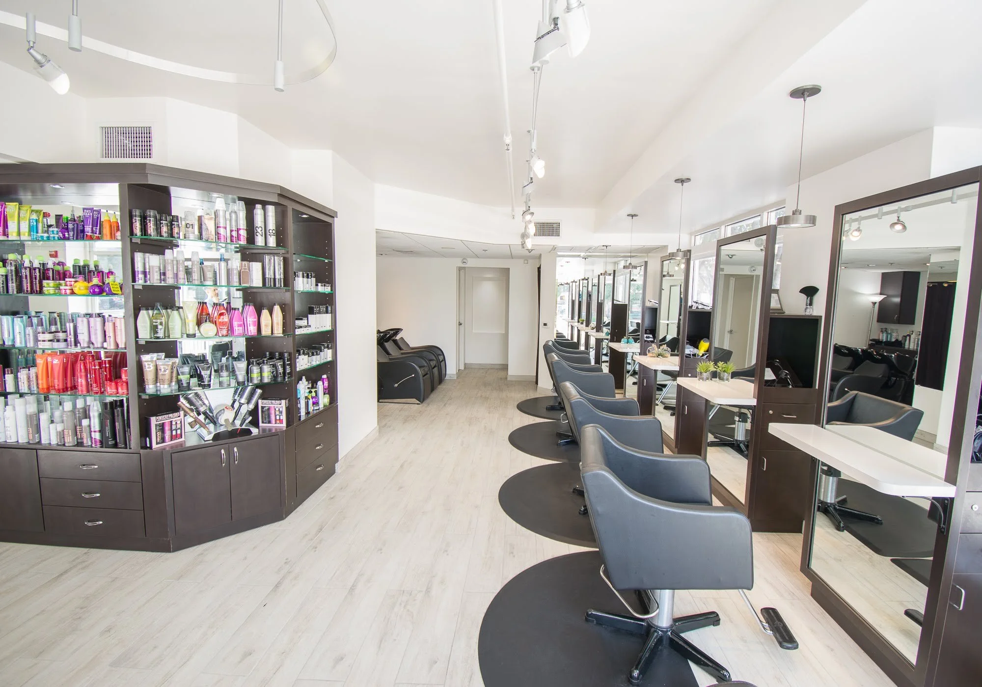 Salon Sonik Hair Salon Pasadena in Pasadena, CA (2)