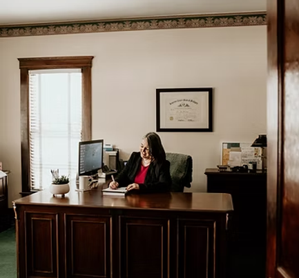 Julie McCowan, Esq. LLC in Farmington, MI