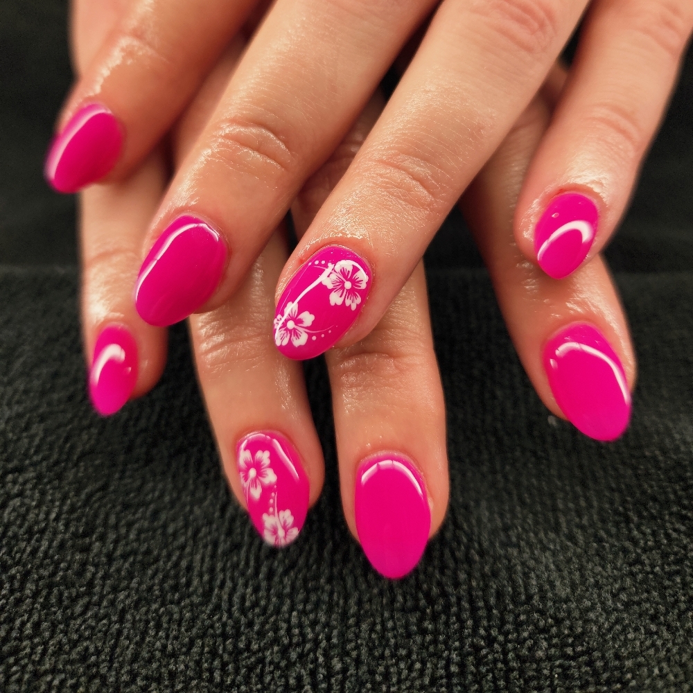 Mikayla's Nails in Springboro, OH