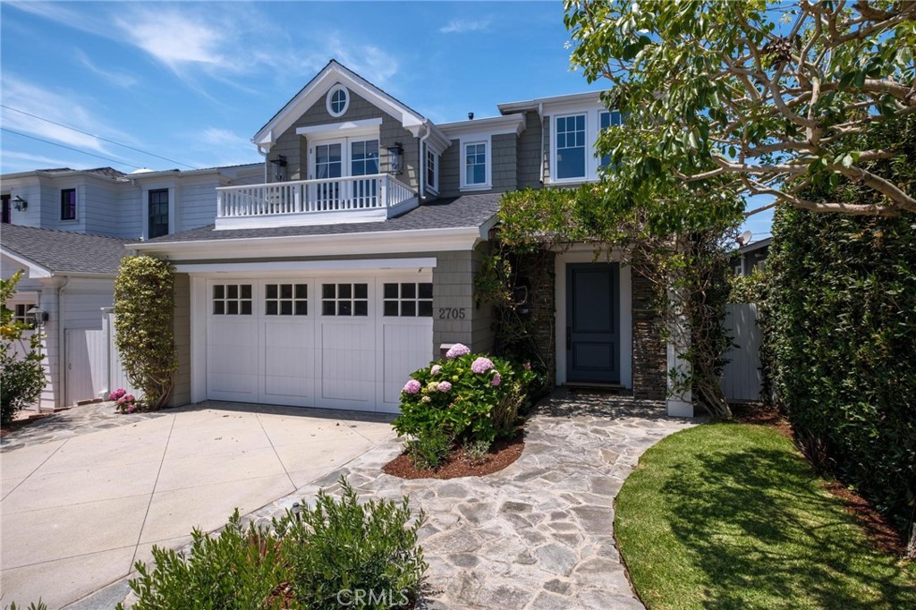 Live South Bay Local in Manhattan Beach, CA (4)