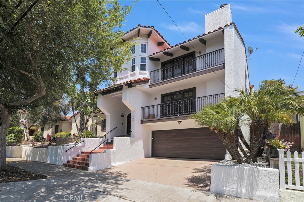 Live South Bay Local in Manhattan Beach, CA (5)