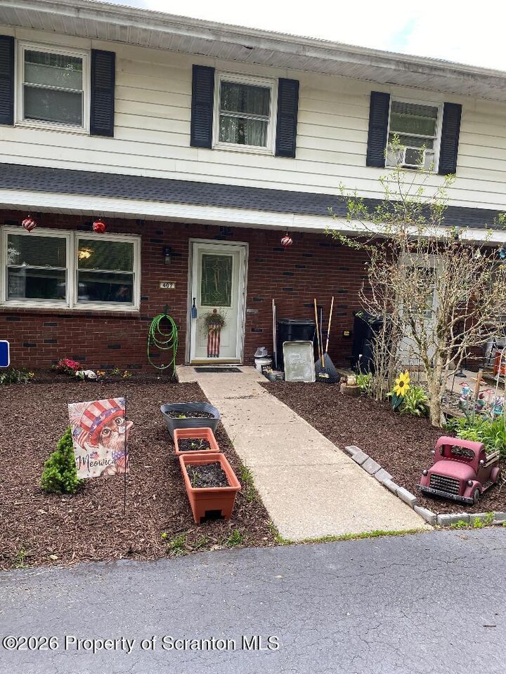 ERA Brady Associates in Tunkhannock, PA (2)