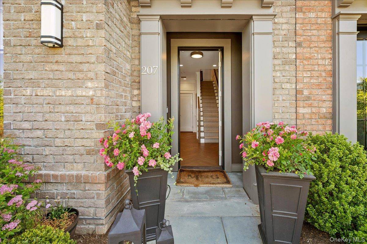 The Hardesty Team | Compass Real Estate in Dobbs Ferry, NY (6)