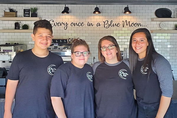 Blue Moon Bistro in Holmesville, OH