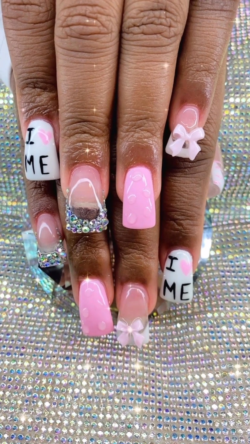 Chic and Charmed Luxury Nails in Cleveland, OH (3)