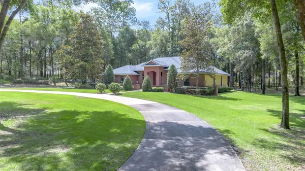 Tammy Hall, Realtor with LPT Realty in Debary, FL (2)