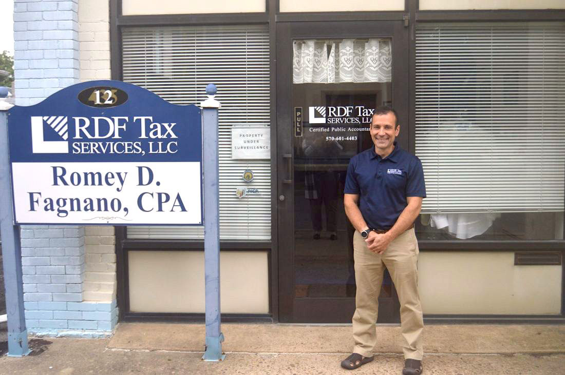 RDF Tax Services LLC in Montoursville, PA