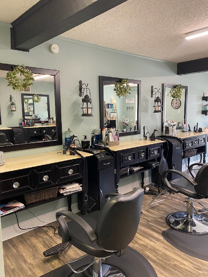 Hair Affair in Mt Dora, FL (3)