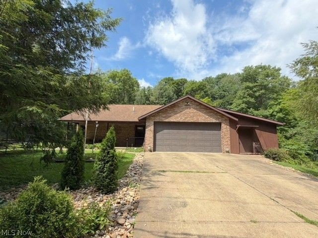 Dawn Leone Realtor McInturf Realty in New Philadelphia, OH (2)