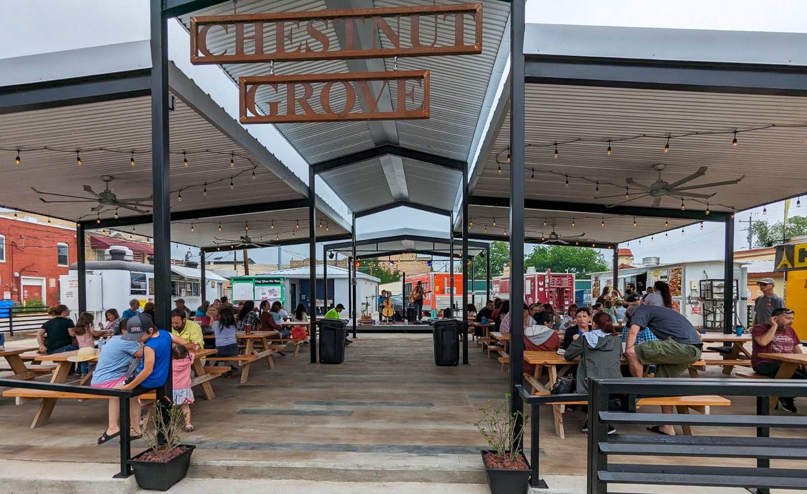 Chestnut Grove Food Truck Court in Bastrop, TX (5)