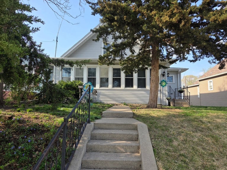 Executive Realty Group Rosa Wayda in Bloomingdale, IL (6)