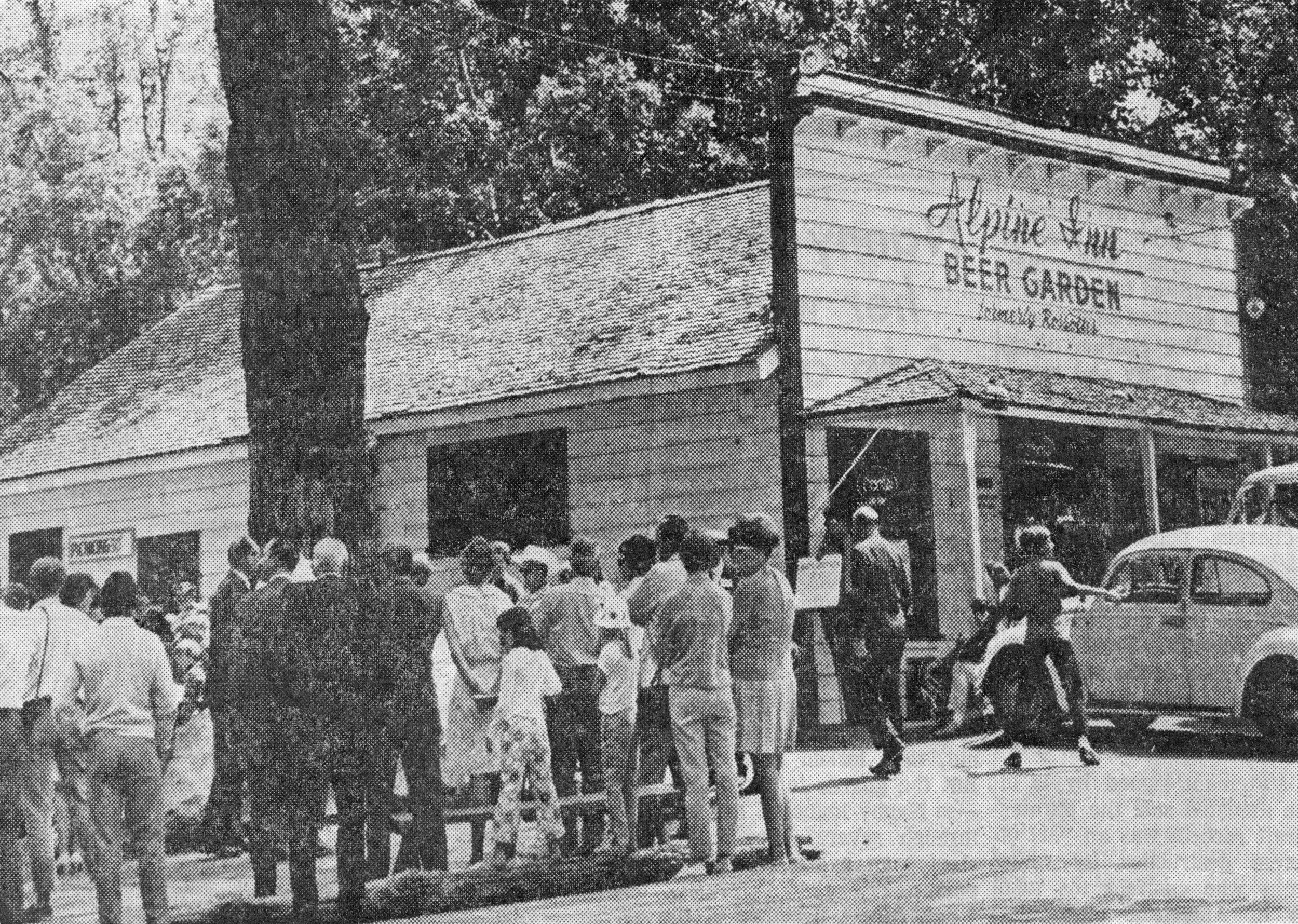 Rossotti’s Alpine Inn in Portola Valley, CA (2)
