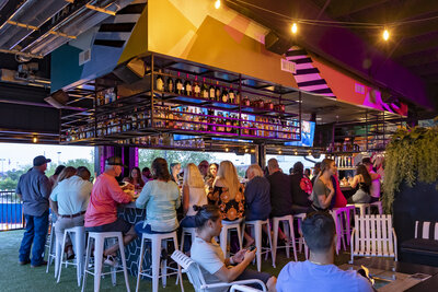 Pour09 Bar & Rooftop in Beaumont, TX (3)
