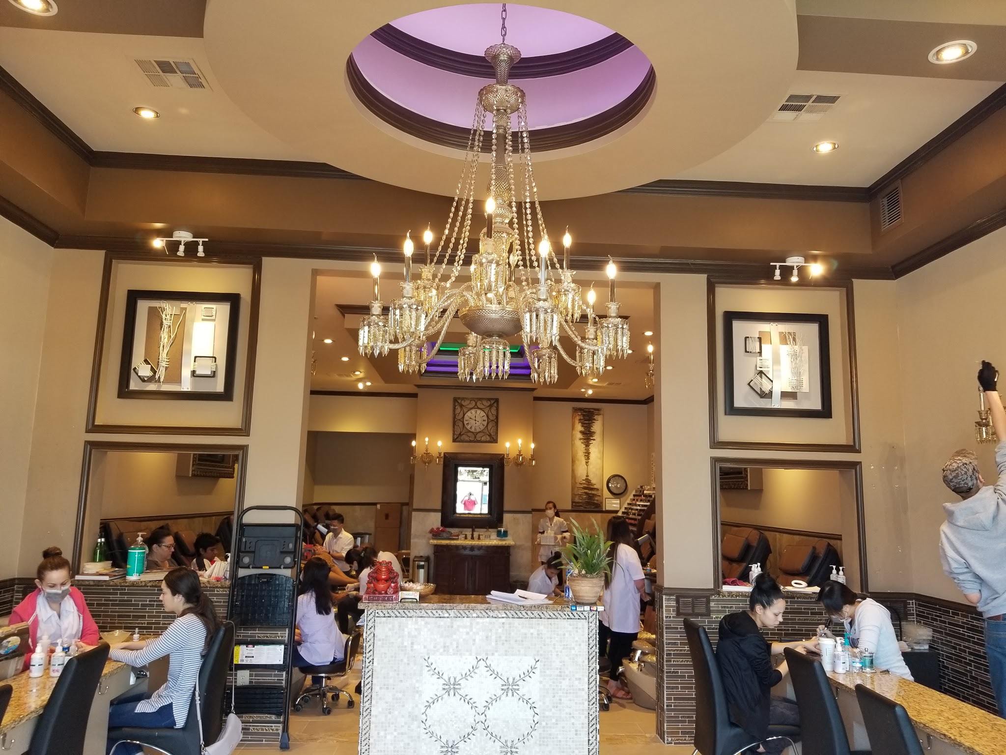Organic Nails Salon & Spa Of Las Colinas in Irving, TX (5)
