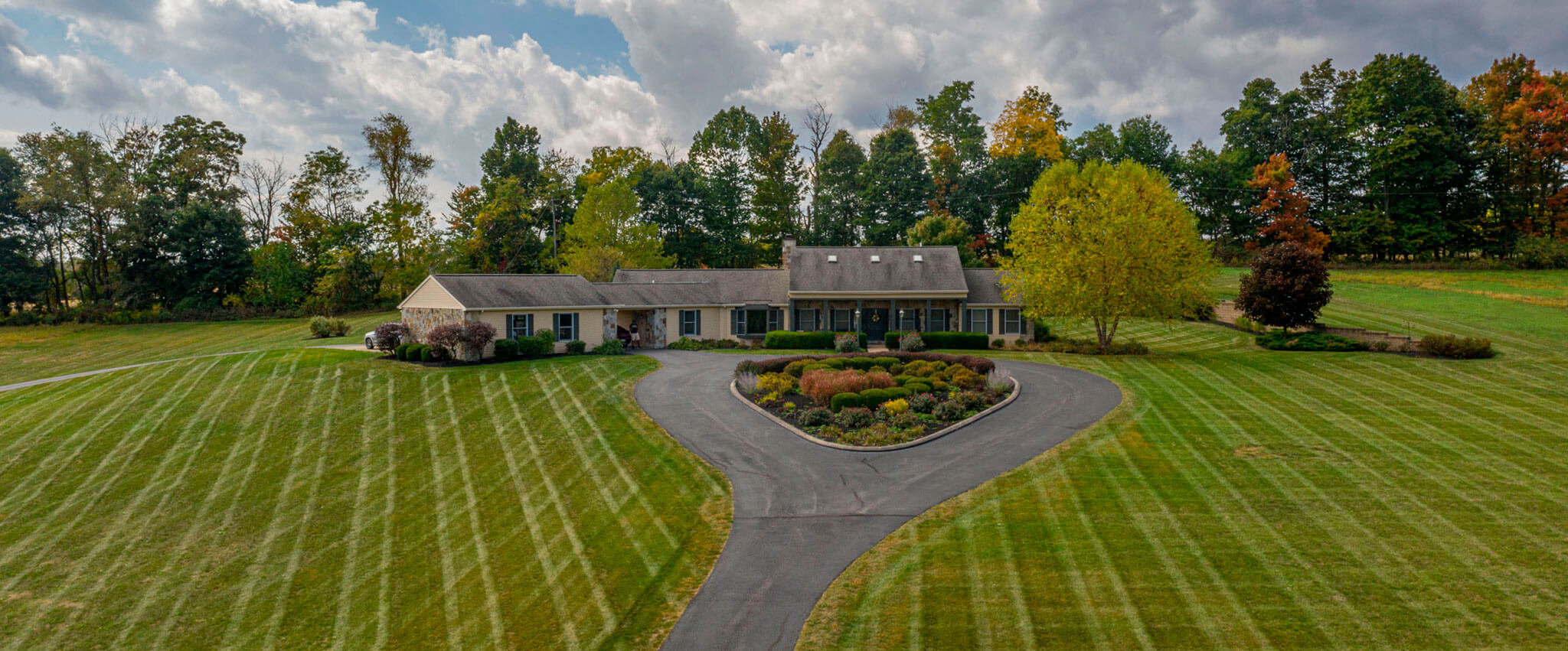 Dianna Snyder at Perry Wellinton Realty, LLC in Hollidaysburg, PA (4)