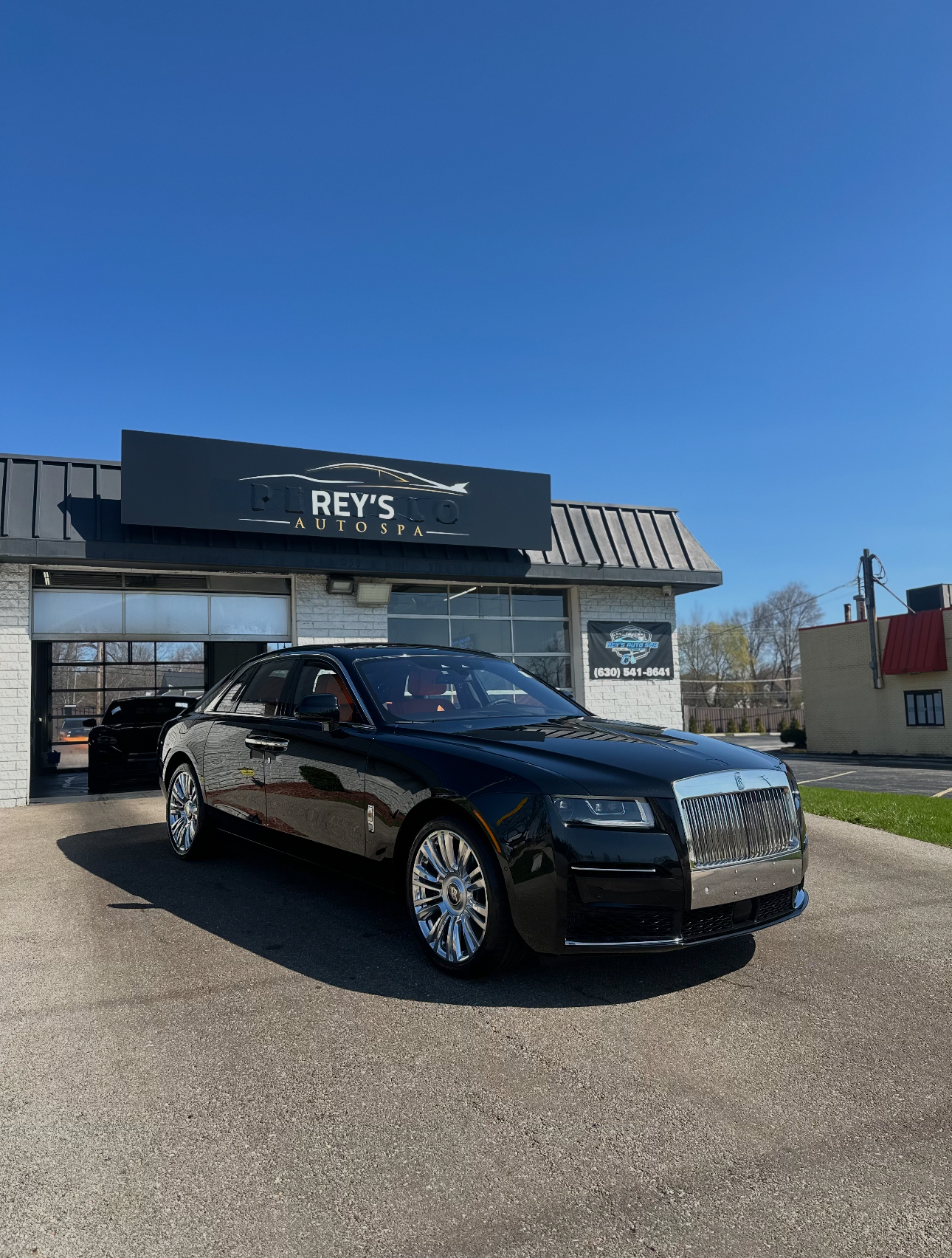 Rey’s Auto Spa Inc in Downers Grove, IL (5)