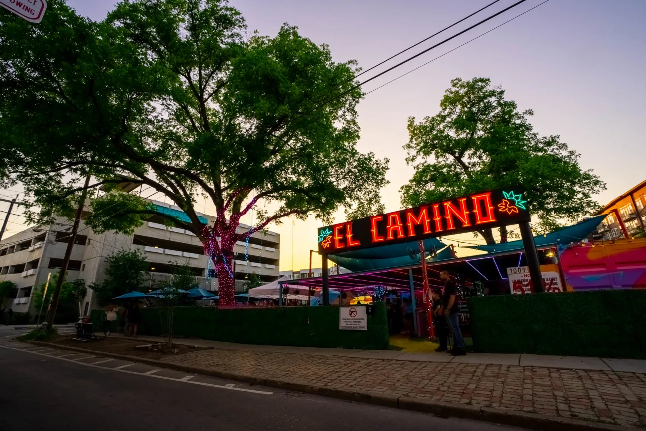 El Camino Food Truck Park & Bar in San Antonio, TX (2)