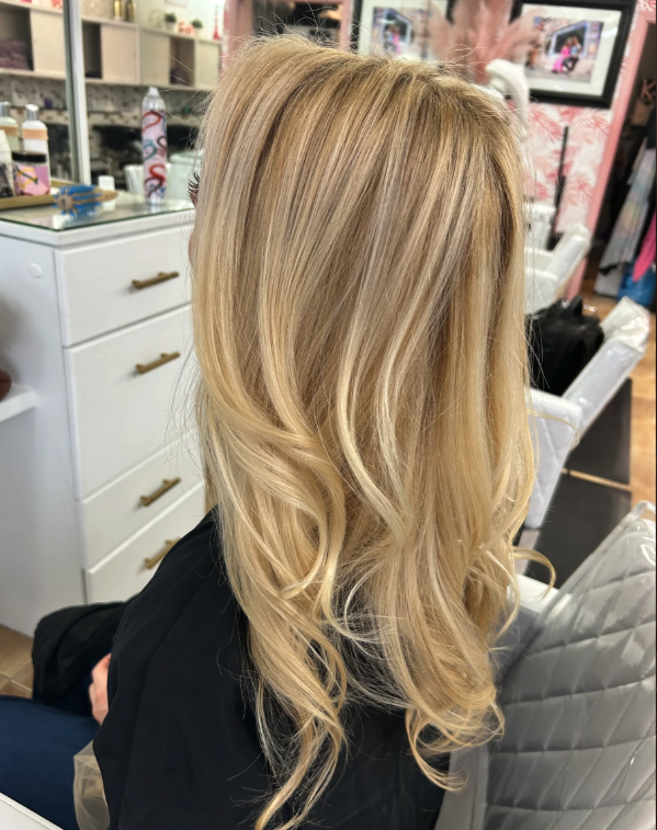 Brandon Martinez Salon in Hermosa Beach, CA (5)