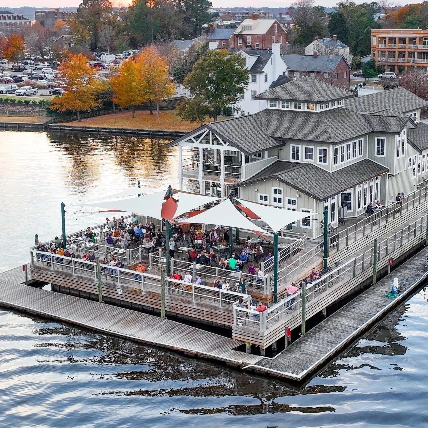 Persimmons Waterfront Restaurant in New Bern, NC