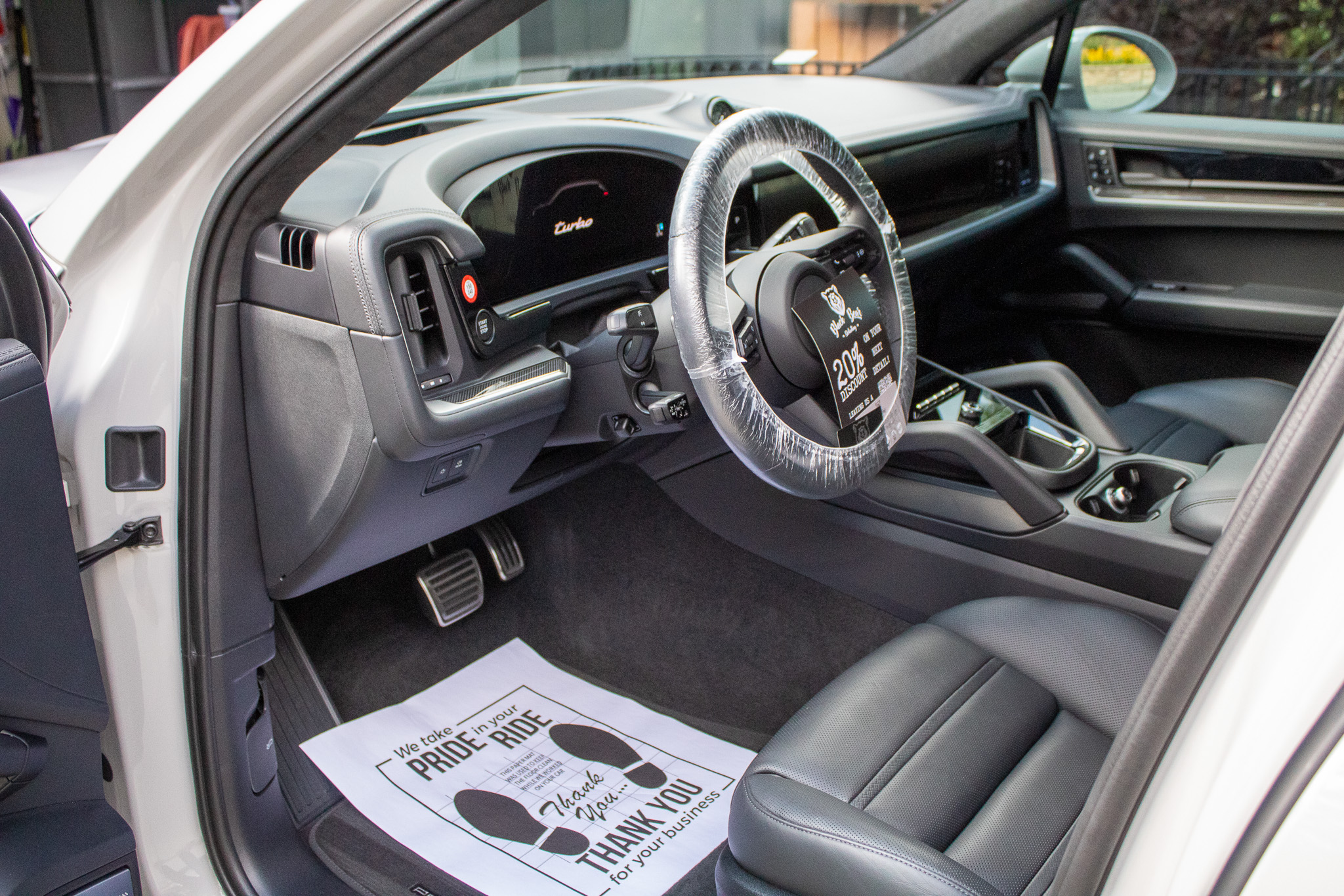 Black Bear Mobile Detailing in Amboy, CA (2)