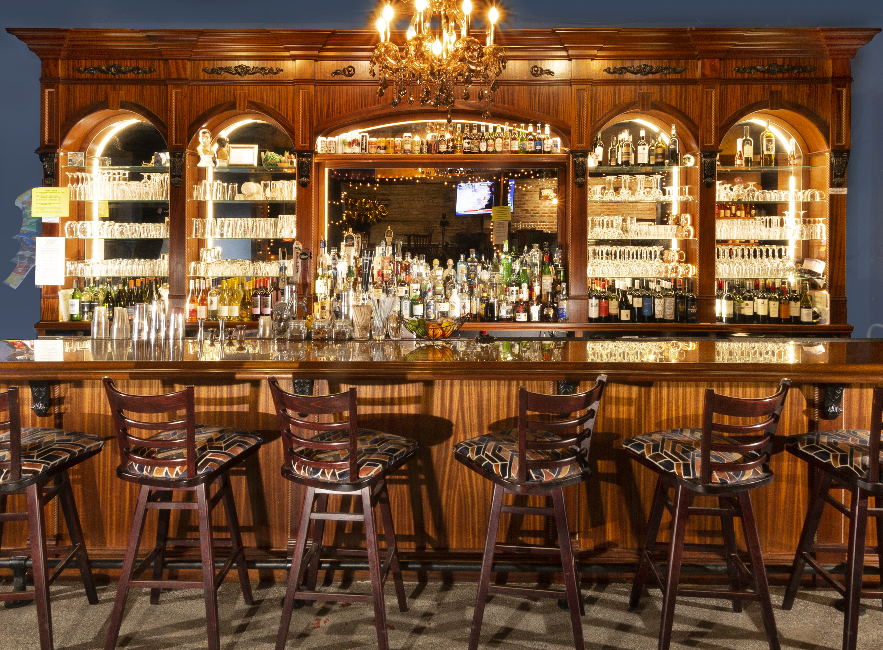 Cru Wine Bar in Beaufort, NC