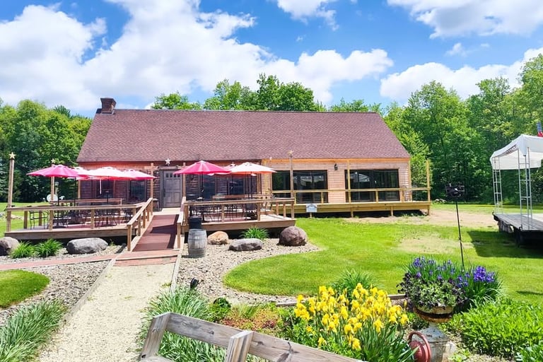 Greene Eagle Winery in Cortland, OH (6)
