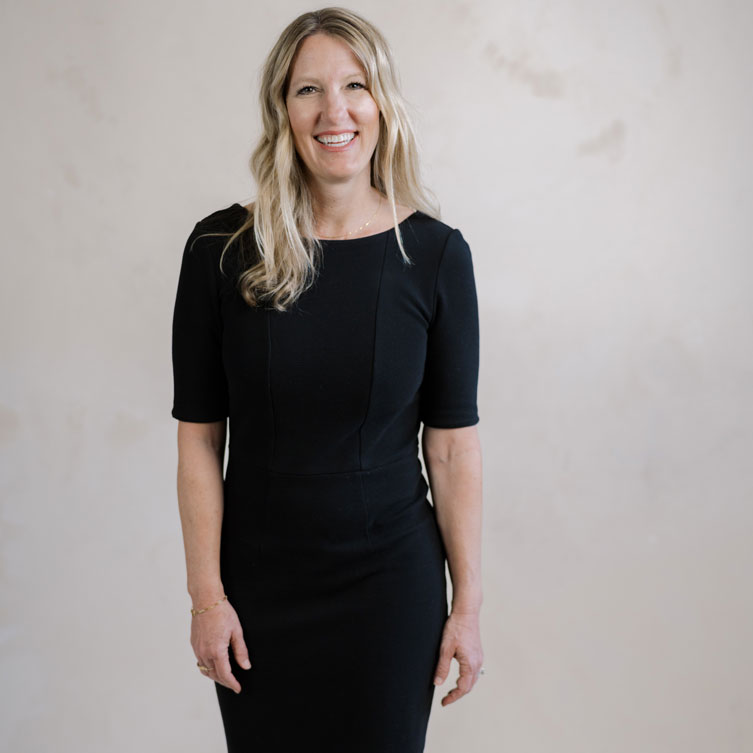 Summer Knight - Realtor in Santa Barbara, CA (3)