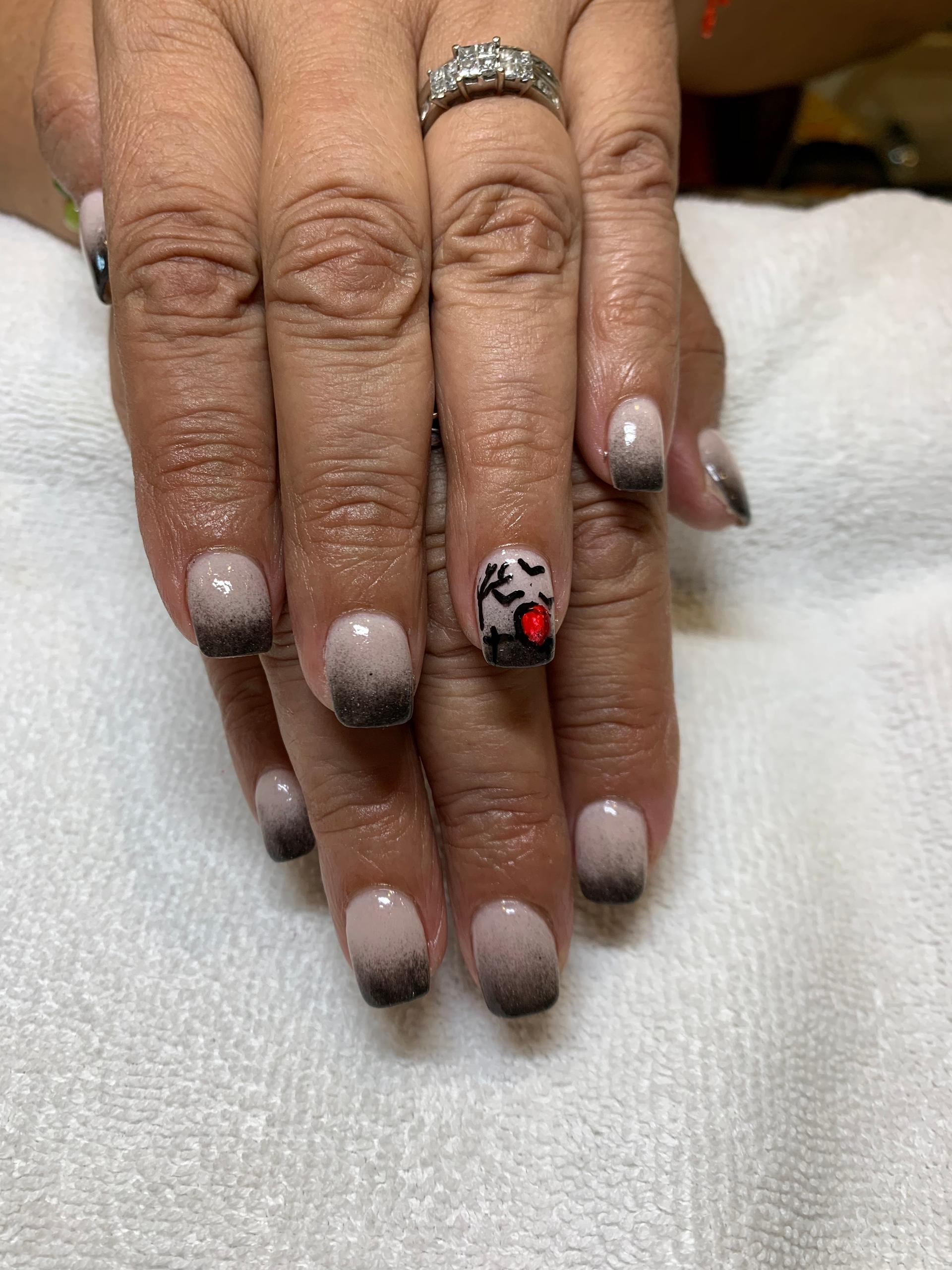 Lana Nails & Spa in Carpinteria, CA