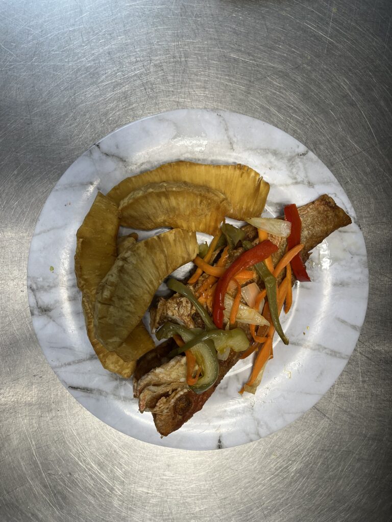 Island Vibes Jamaican Restaurant in Jersey City, NJ (6)