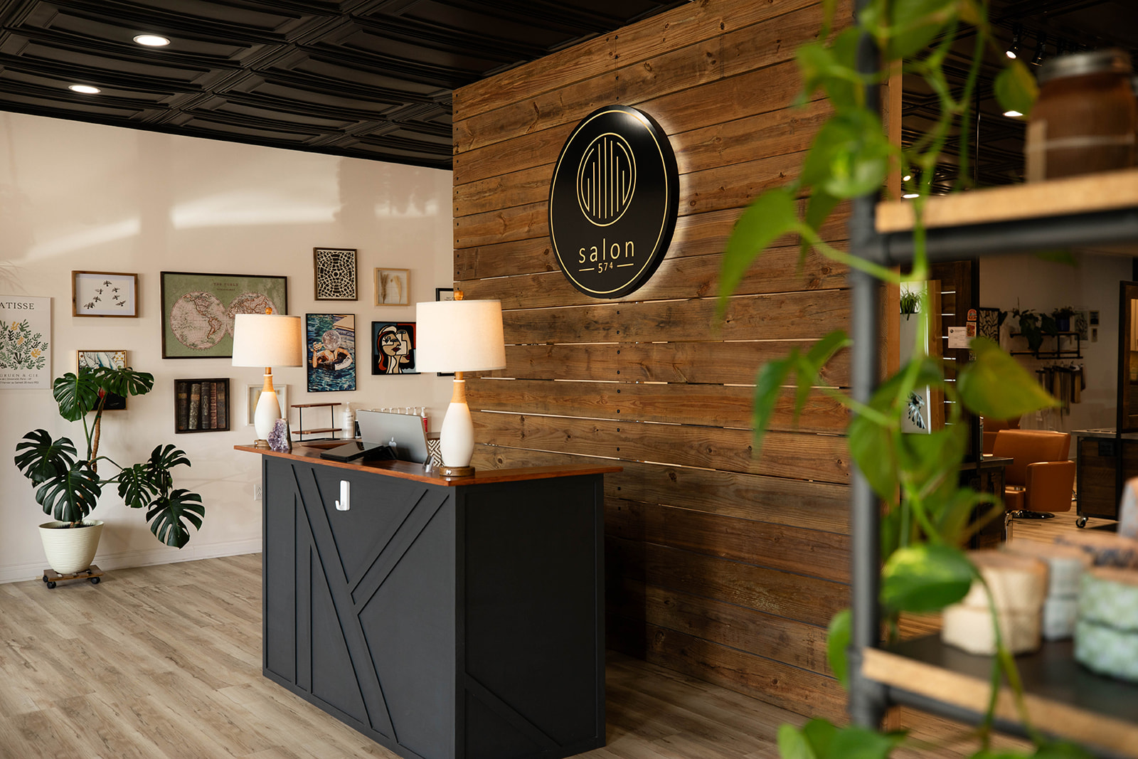 Salon 574 & Spa in Warsaw, IN