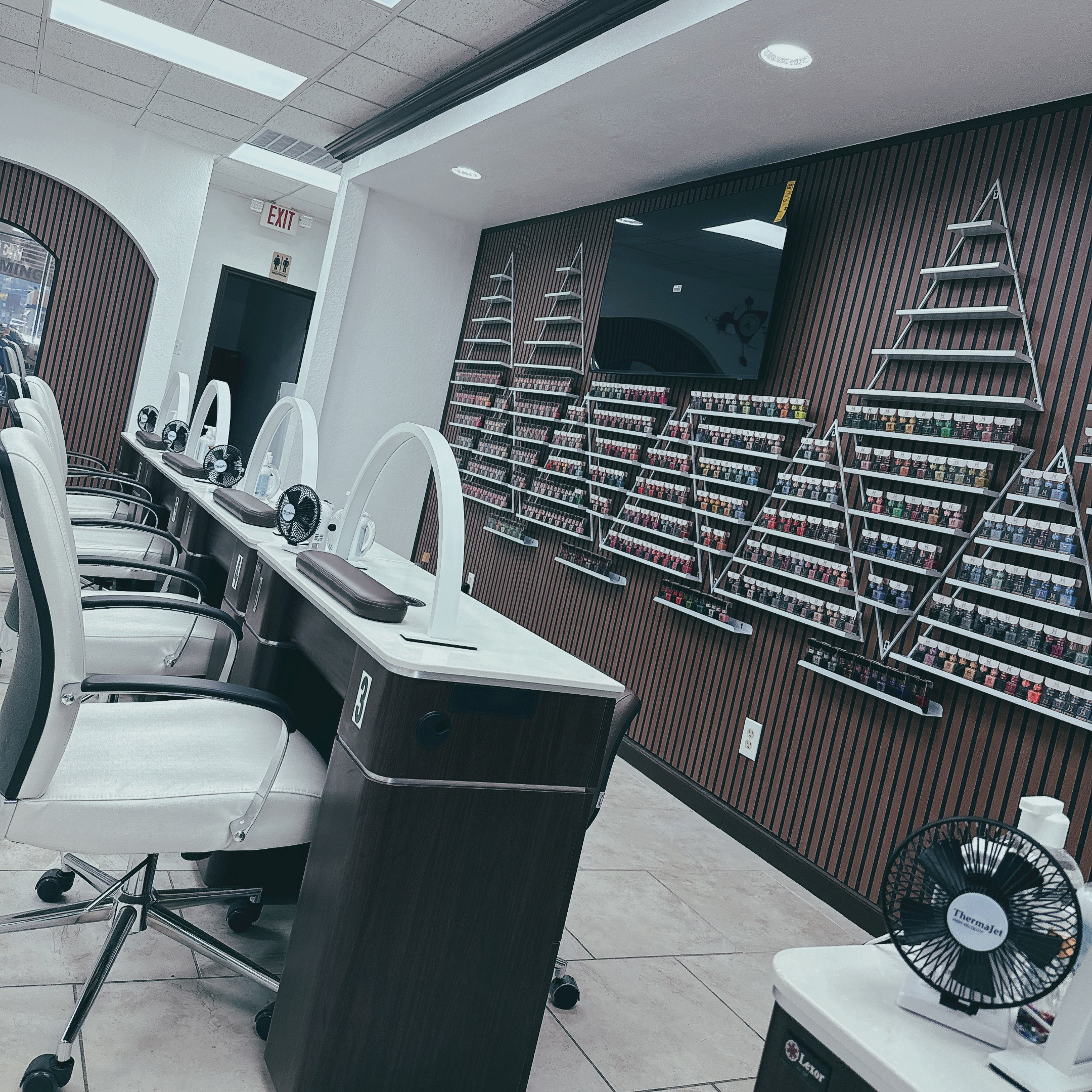 Eva Nails & Spa in Kerrville, TX (3)