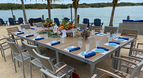 Blue Pointe Bar and Grill in Tequesta, FL