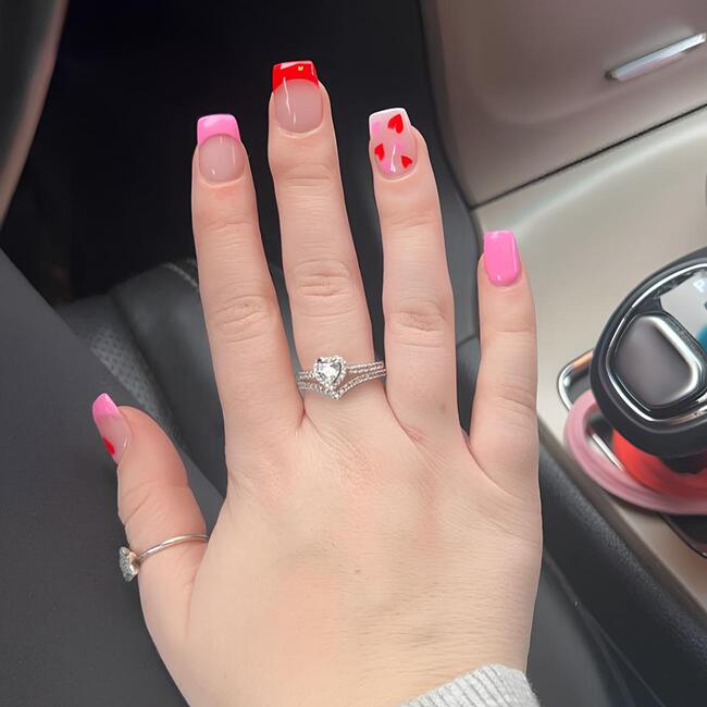 Deluxe Spa & Nails in Asheville, NC (4)