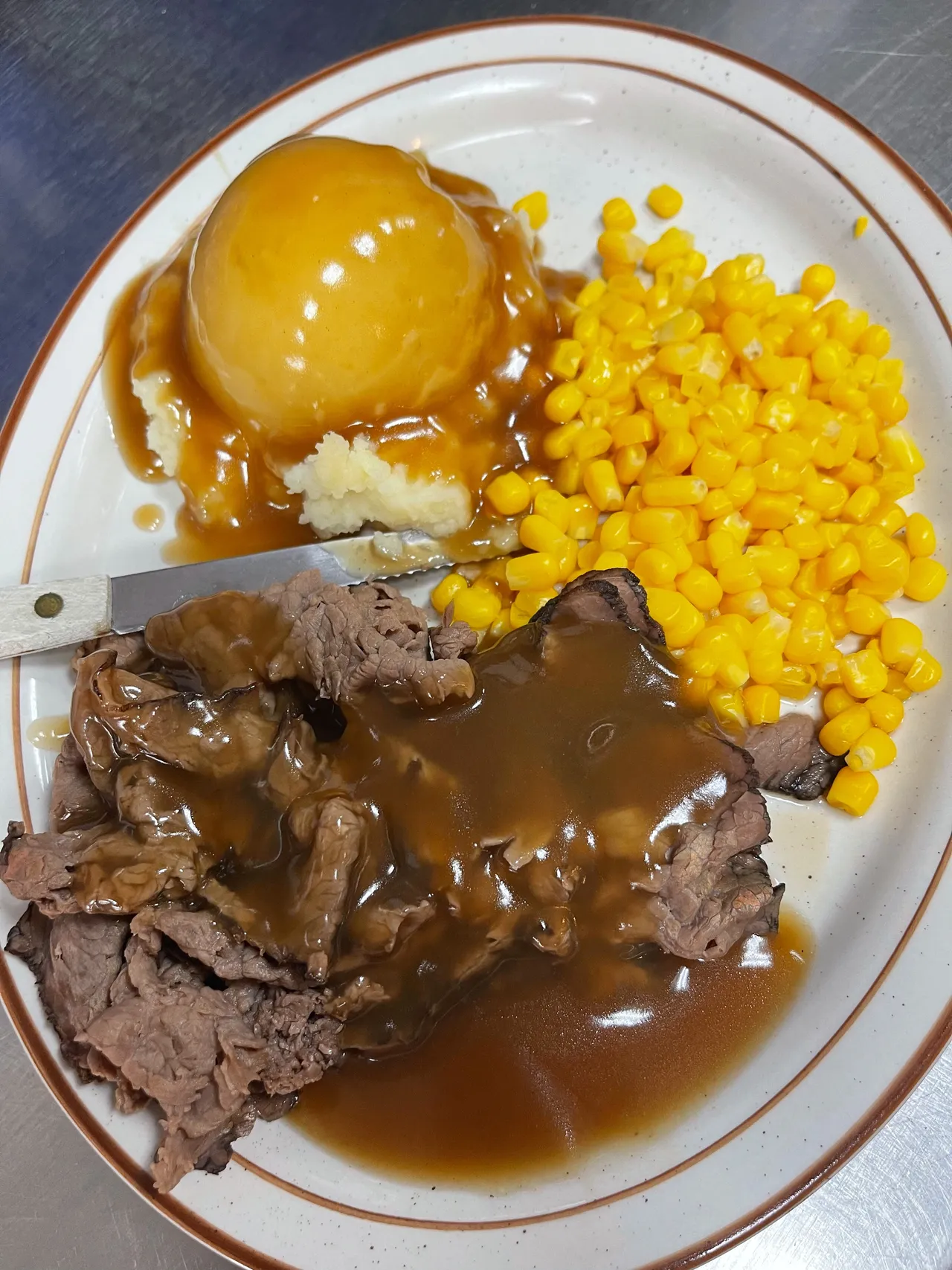 Six Star Family Restaurant in Woodhaven, MI (3)