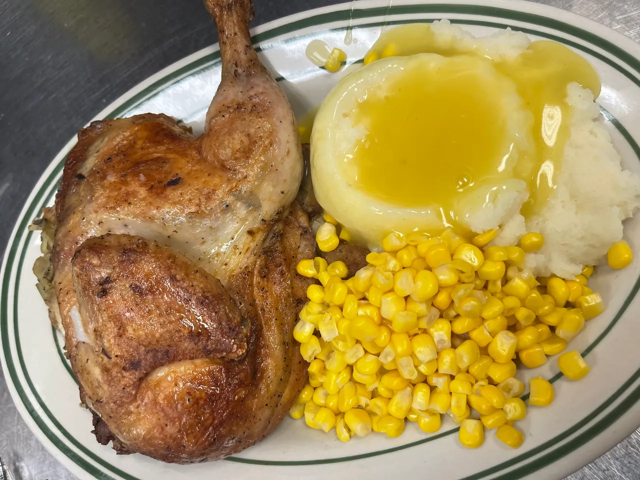 Six Star Family Restaurant in Woodhaven, MI (6)
