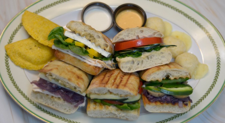 Manna Cafe in Panama City, FL (4)