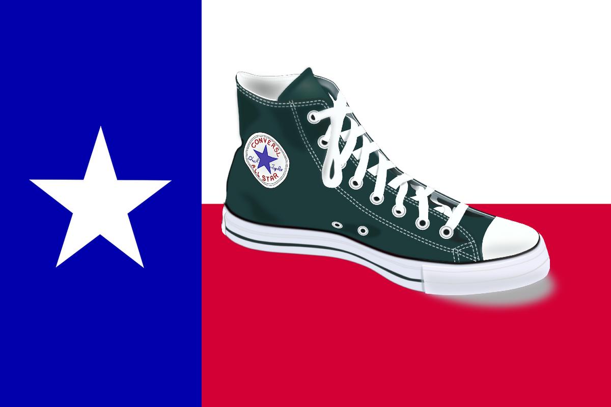 Quanah, Texas: Big Sneaker in Quanah, TX (4)