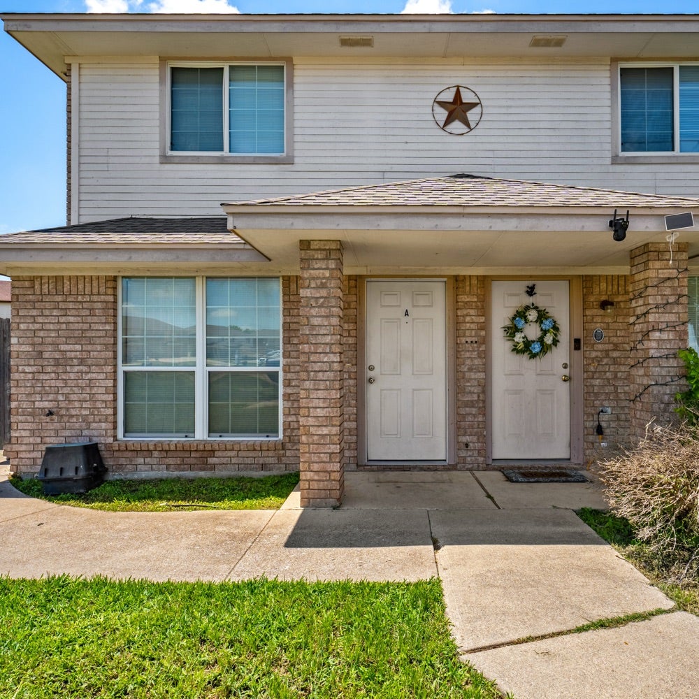 Julie James - Esperanza Realty Group - Killeen, TX REALTOR ® in Killeen, TX (3)