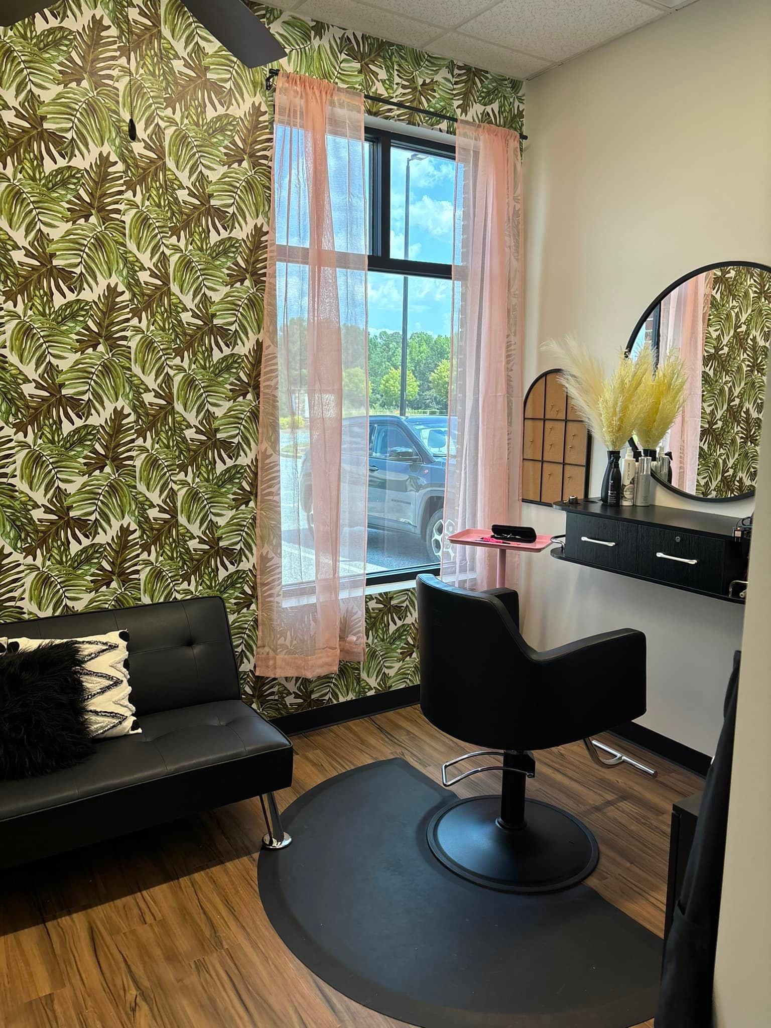 Southern Charm Salon Suites in Bethlehem, GA