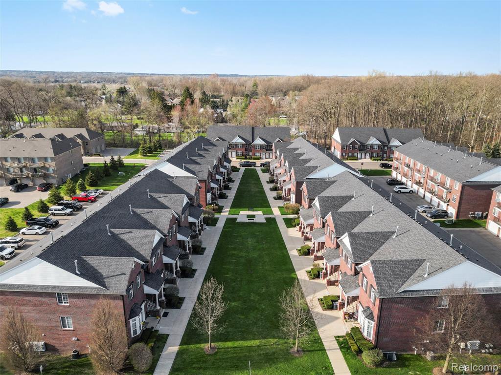 Mark V Homes in Rochester, MI (5)