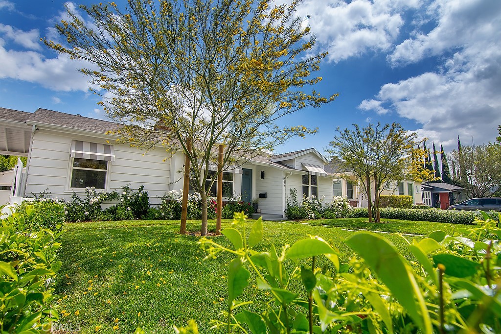 Robin McCary Real Estate Group in Burbank, CA