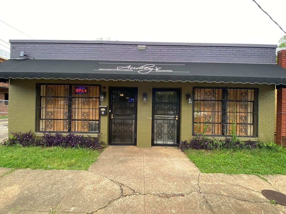 Roberts Cuisine in Birmingham, AL (2)