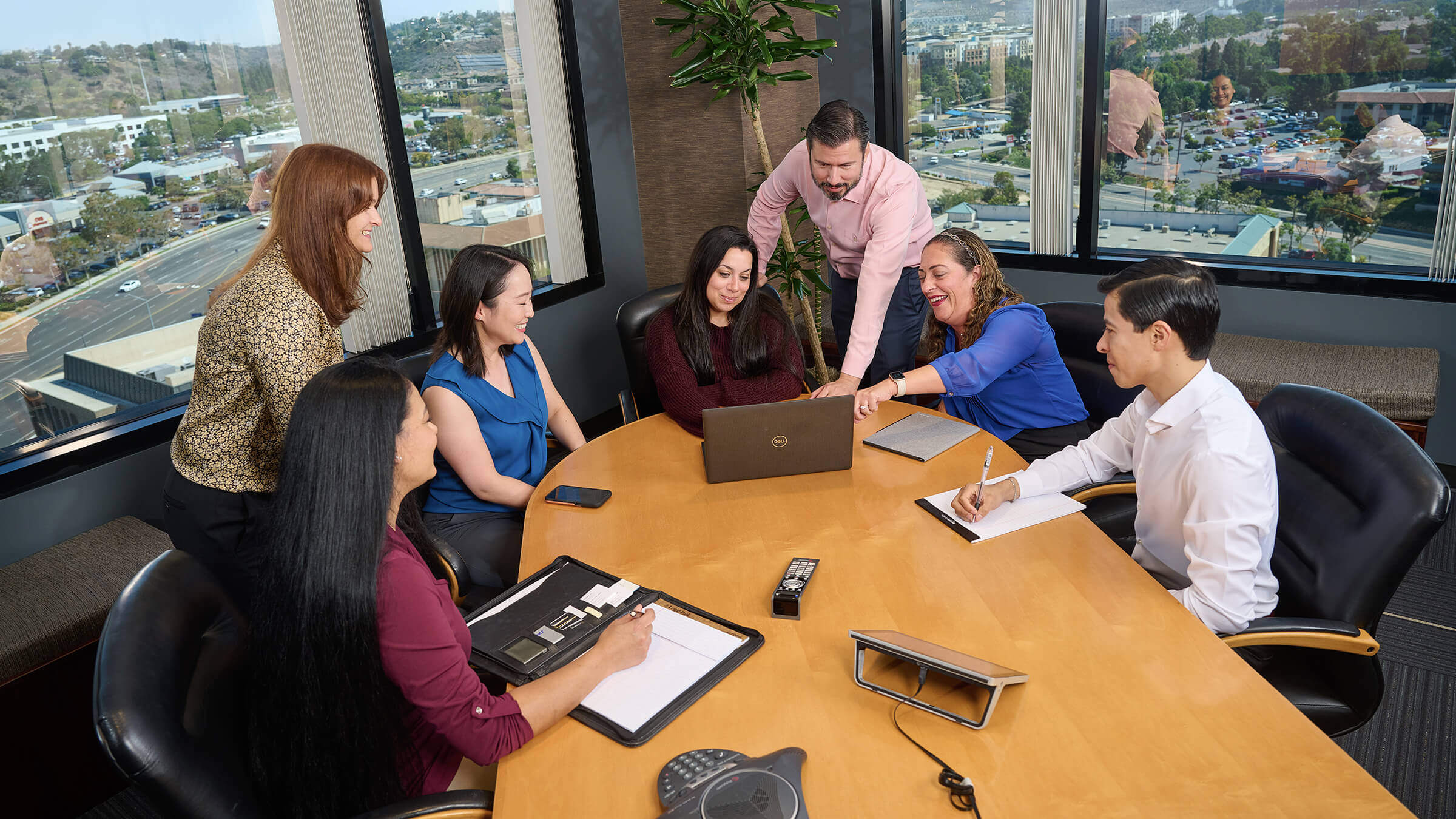 Hutchinson & Bloodgood LLP: Mardueno Miguel CPA in El Centro, CA