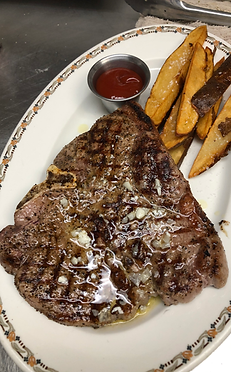 The Edgewater Supper Club in Jefferson, WI (4)